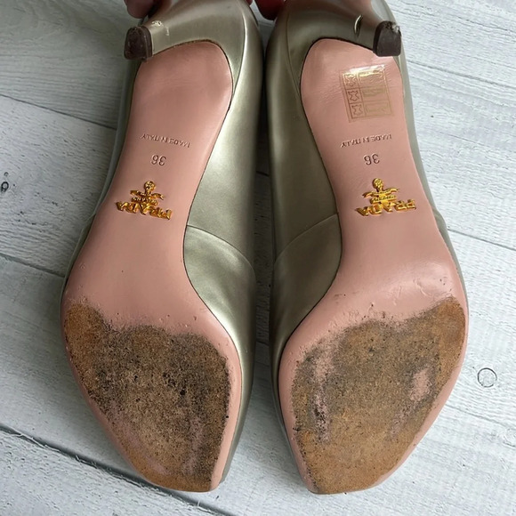 Prada Metallic Green Silver Leather Peep Toe Pumps Size 6 - Picture 10 of 11